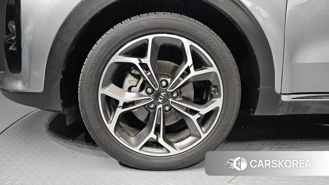 Kia Sportage The Bold id 4490469 из Кореи 28