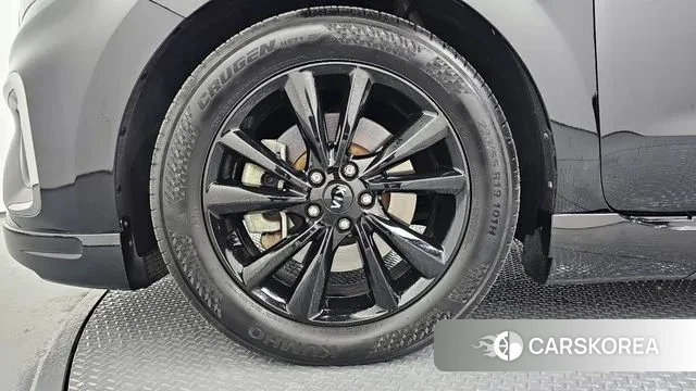 Kia The New Carnival id 3608187 из Кореи 15