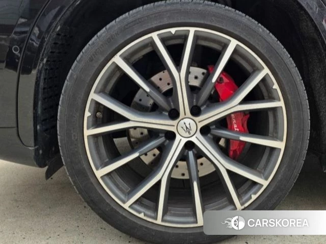 Maserati Grecale id 3838421 из Кореи 15