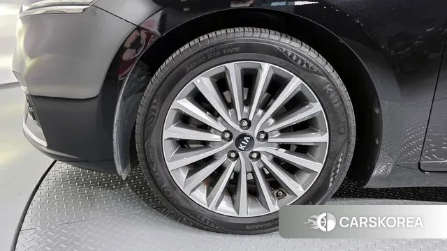 Kia Come New K7 id 3651771 из Кореи 15