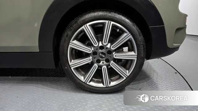 Mini Cooper SD Clubman id 3402453 из Кореи 15