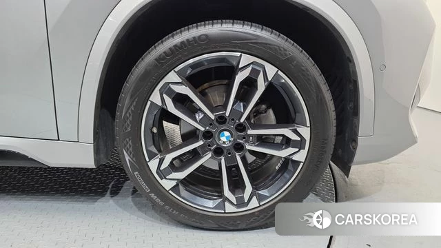 BMW X1 (U11) id 4778580 из Кореи 30