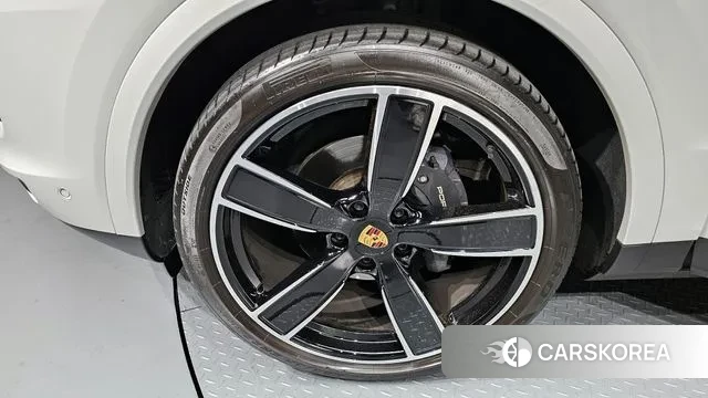 Porsche Cayenne (PO536) id 3634753 из Кореи 15