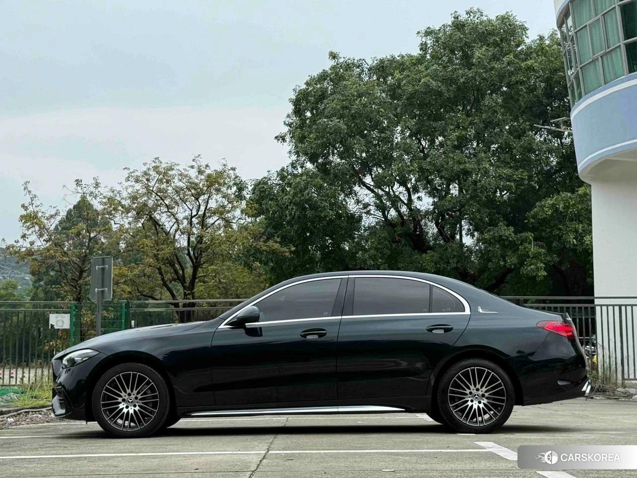 Mercedes-Benz Class C id 4405911 из Китая 8