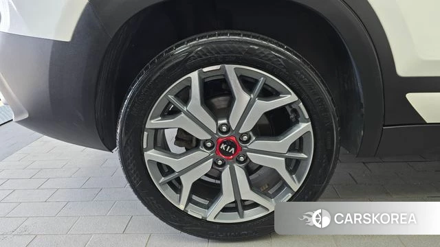 Kia Seltos id 4657855 из Кореи 15