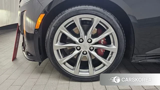 Cadillac CT5 id 3057970 из Кореи 15