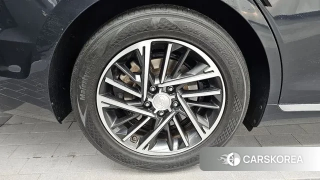 Hyundai The New Grandeur IG id 3407517 из Кореи 15