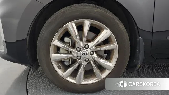 Kia The New Carnival id 2965788 из Кореи 15