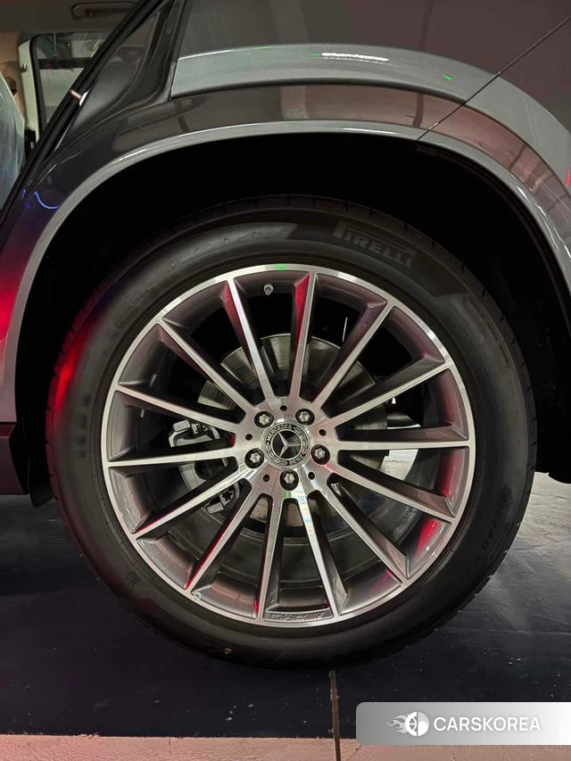 Mercedes-Benz GLE-Class W167 2026 Серебристо-серый из Кореи, фото 5