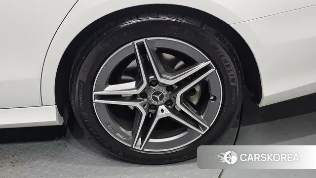 Mercedes-Benz E-Class W213 id 3591144 из Кореи 15