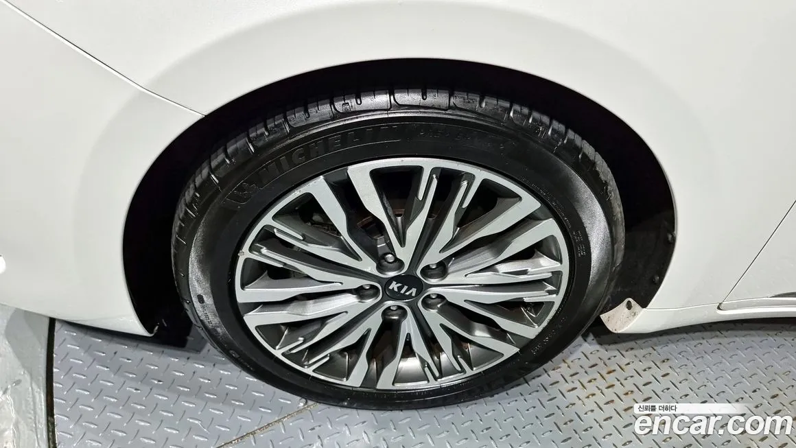 Kia K7 Premier id 1803970 из Кореи 15