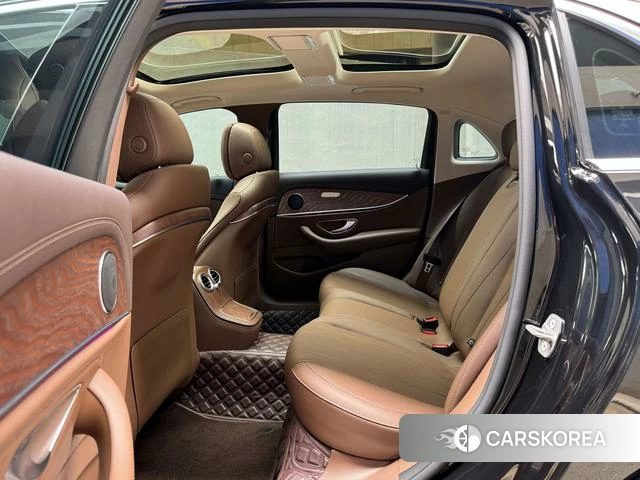 Mercedes-Benz E-class id 4213466 из Китая 10