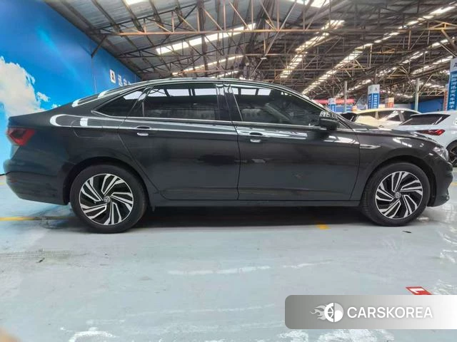 Volkswagen Sagitar id 4207631 из Китая 18