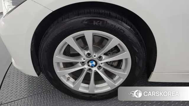 BMW 3 Series (F30) id 3029557 из Кореи 15