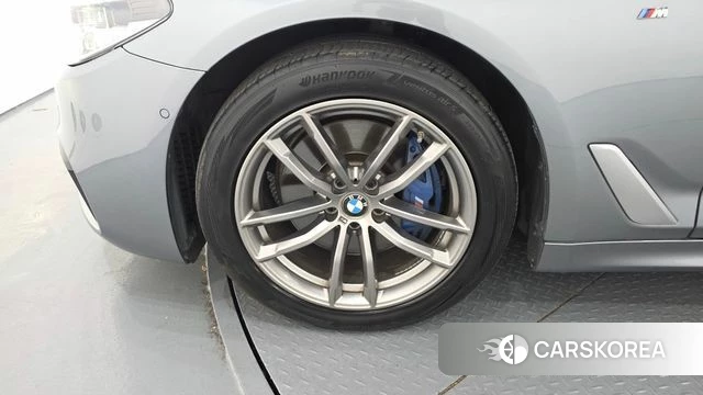 BMW 5 Series (G30) id 4587448 из Кореи 15