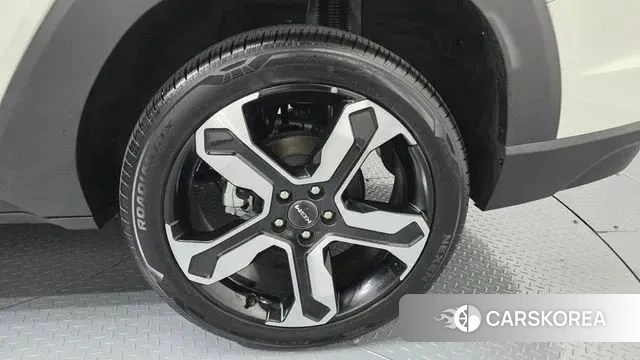 Ssangyong The New Torres id 3850257 из Кореи 16