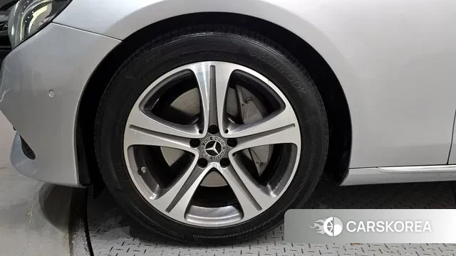 Mercedes-Benz E-Class W213 id 3474404 из Кореи 15