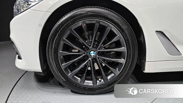 BMW 5 Series (G30) id 3578472 из Кореи 15