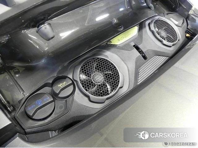 Porsche 911(992) id 4302713 из Кореи 15