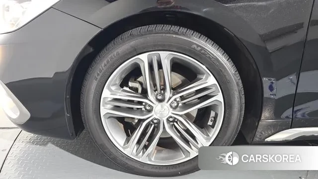 Hyundai Grandeur IG id 3045472 из Кореи 15