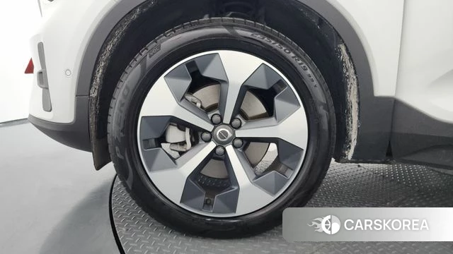 Volvo XC40 id 4533741 из Кореи 28