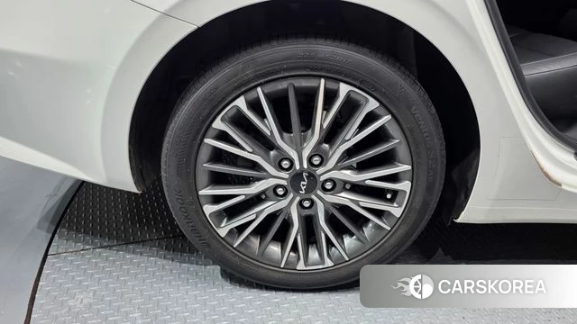 Kia The New K3 2nd generation id 3903760 из Кореи 15