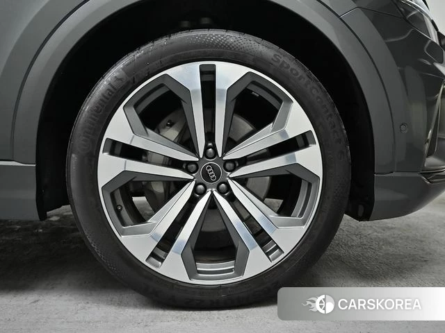 Audi Q8 (4M) id 4177955 из Кореи 15