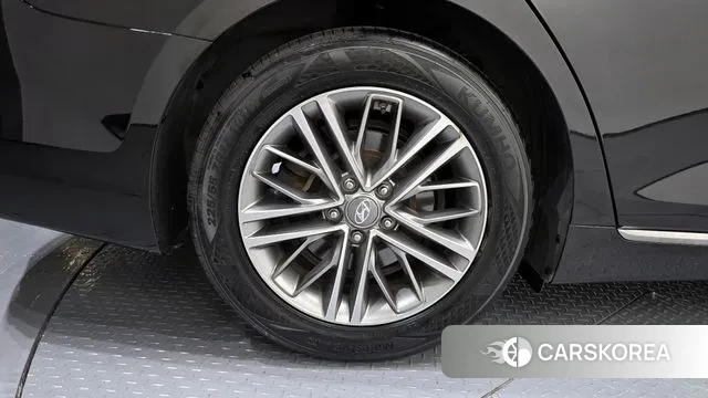 Hyundai Grandeur IG id 3055509 из Кореи 15