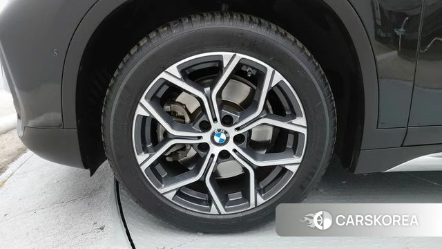 BMW X1 (F48) id 4376965 из Кореи 15