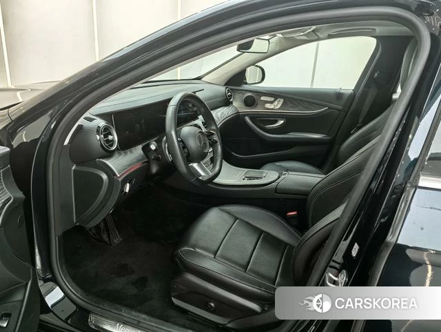 Mercedes-Benz E-class id 4276769 из Китая 11