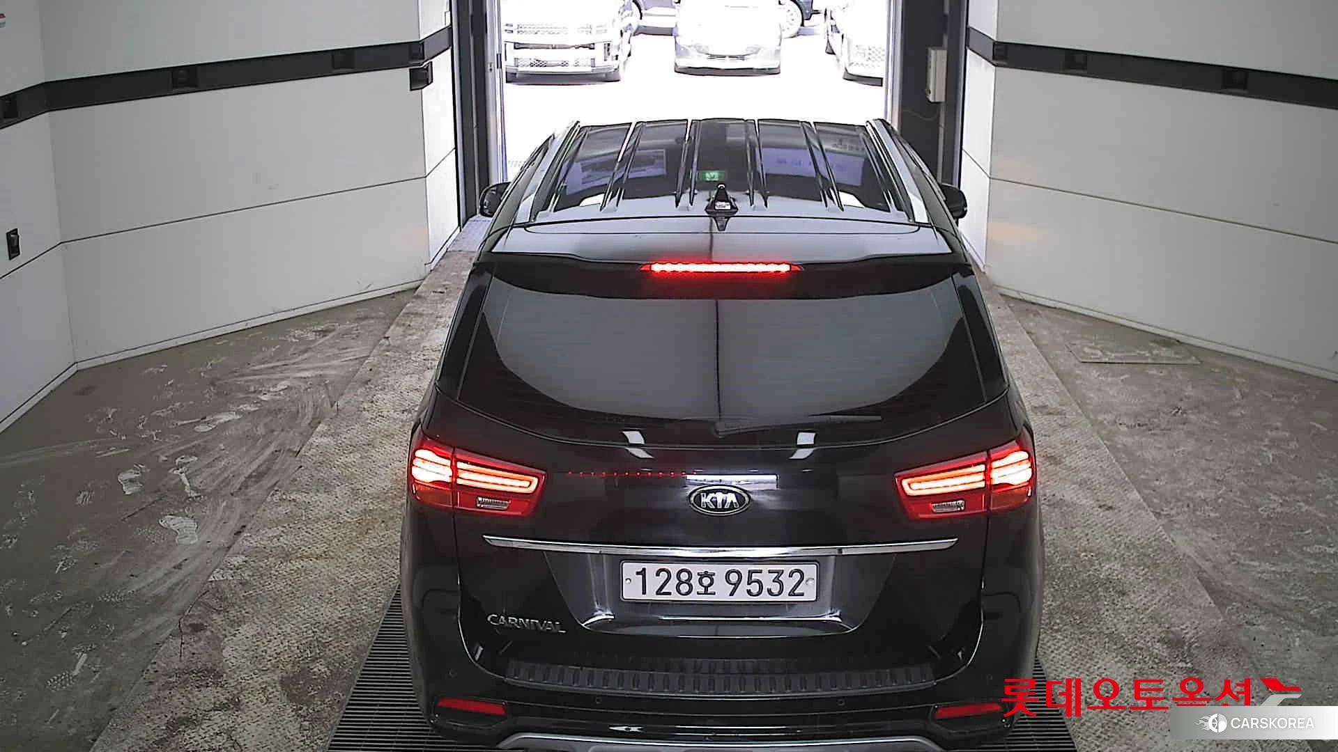 Kia Carnival id 3882130 из Кореи 33