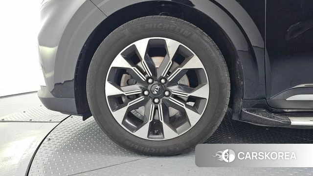 Kia Carnival 4th generation id 4501532 из Кореи 15