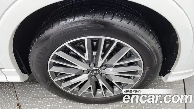 Audi Q3 (F3) id 2705921 из Кореи 15