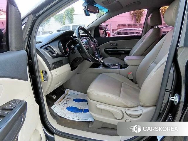 Kia The New Carnival id 4453429 из Кореи 15
