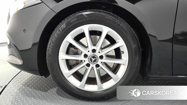 Mercedes-Benz A-Class W177 id 4785334 из Кореи 27