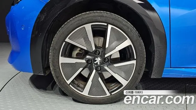 Peugeot e-208 second Generation id 2911427 из Кореи 15