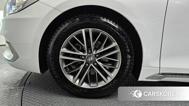 Hyundai Grandeur IG id 4447854 из Кореи 25