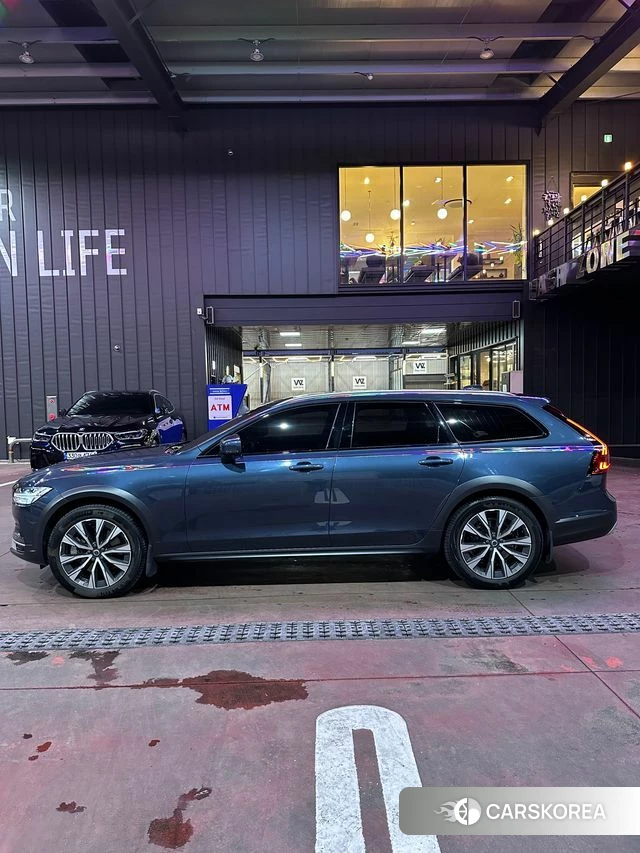 Volvo V90 Cross-Country 2021 Синий из Кореи, фото 5