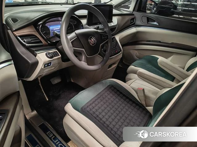 Buick GL8 2023 Коричневый из Китая, фото 6