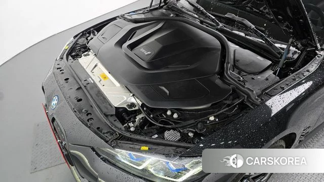 BMW i4 id 4354245 из Кореи 32