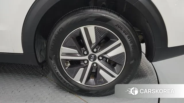 Kia The New Niro id 2990966 из Кореи 15