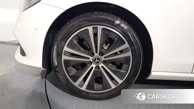 Mercedes-Benz E-Class W213 id 3717898 из Кореи 15