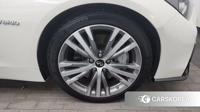 Infiniti Q50 id 3489742 из Кореи 15
