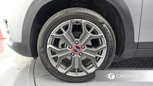 Kia Seltos id 3439581 из Кореи 15