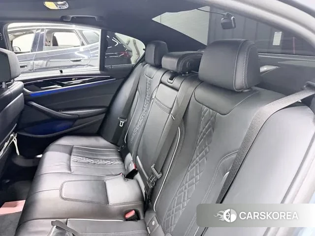 BMW 5 Series (G30) 2018 Серый из Кореи, фото 5