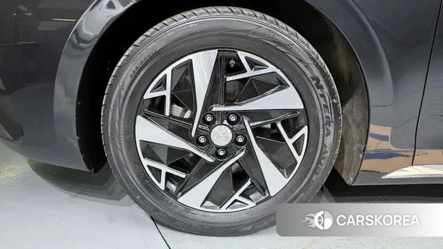 Hyundai The New Grandeur IG Hybrid id 3708374 из Кореи 15