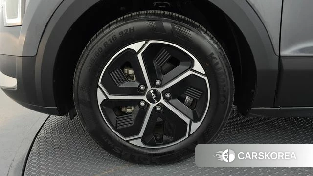 Kia Di Ol Nu Niro id 4774908 из Кореи 27