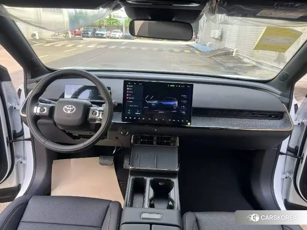 Toyota Platinum Wisdom 3X 2026 Белый из Китая, фото 5