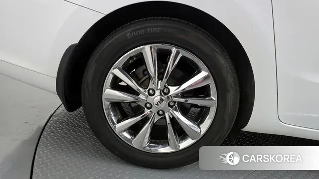 Kia The New Carnival id 3480029 из Кореи 15