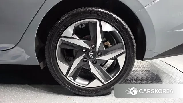 Hyundai Avante (CN7) id 3645700 из Кореи 15